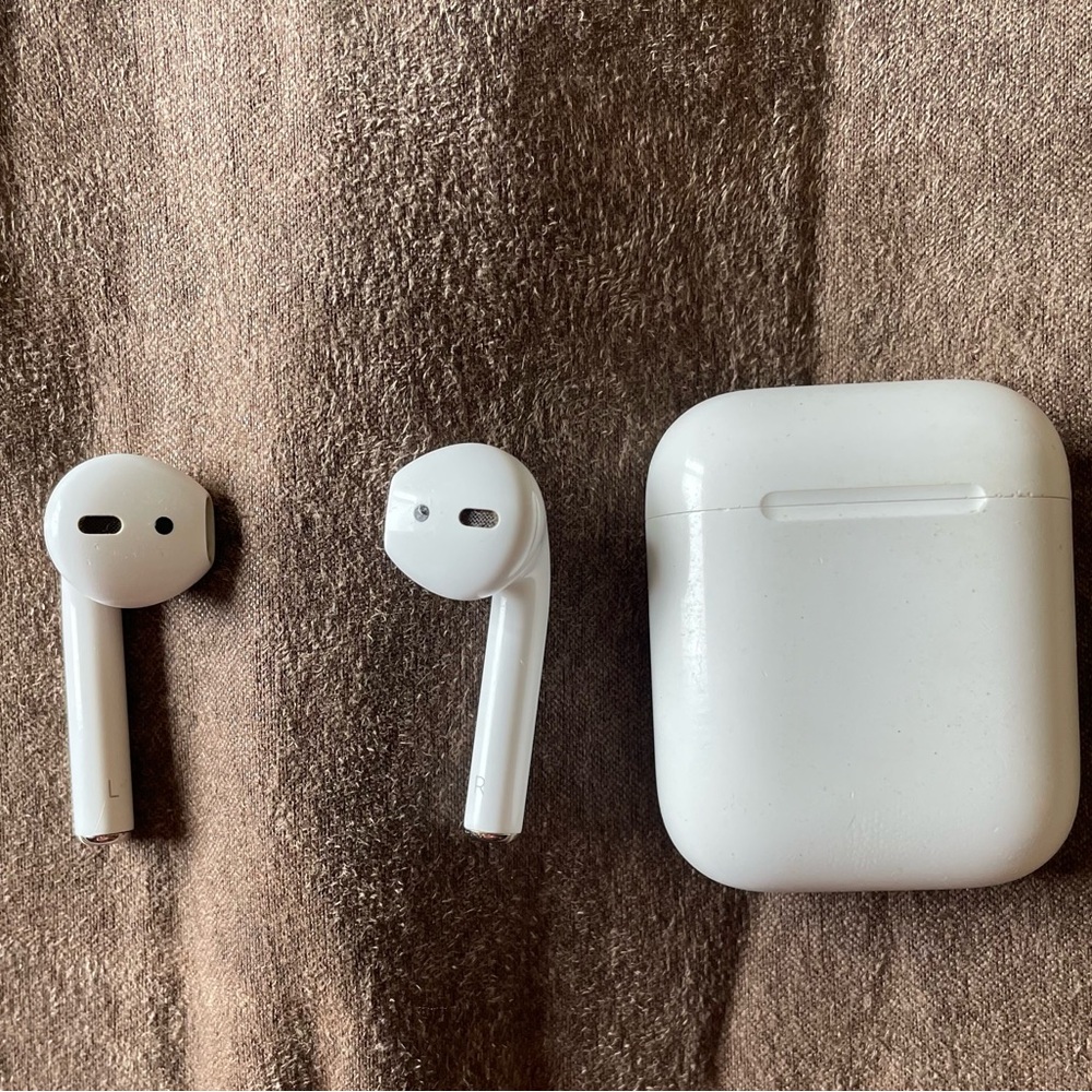 Apple Air Pods